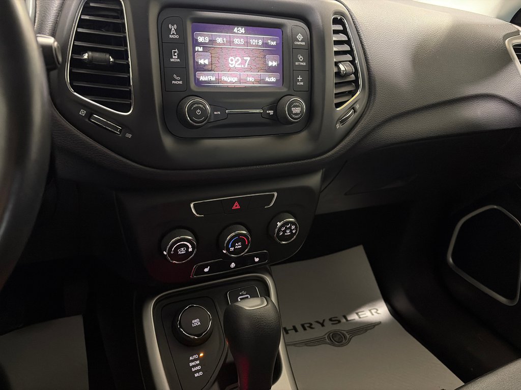2018 Jeep COMPASS SPORT SPORT in Grand-Sault and Edmunston, New Brunswick - 15 - w1024h768px