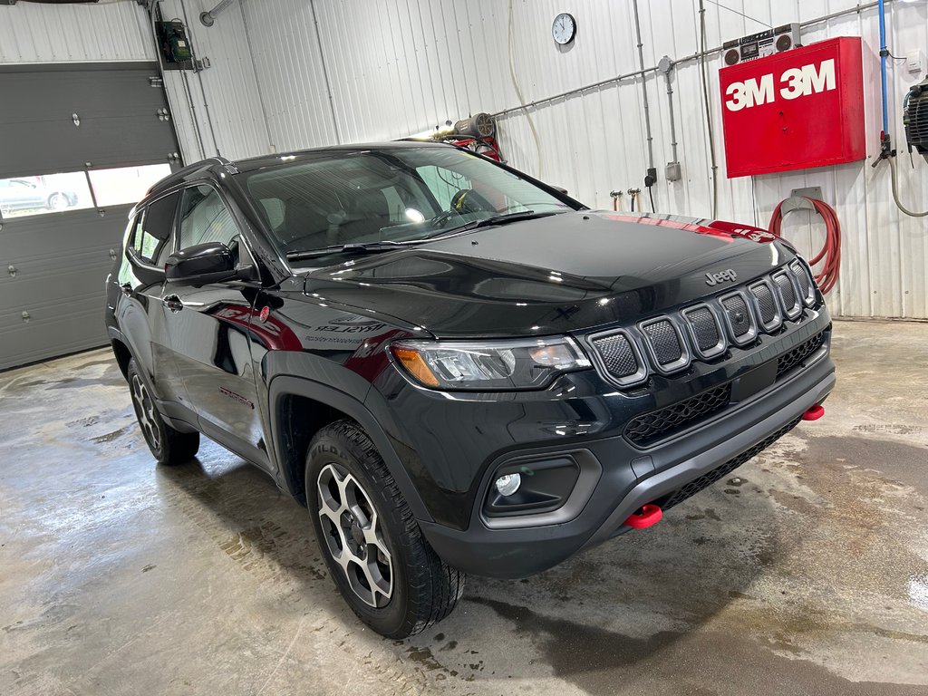 2022  Compass TRAILHAWK in Grand-Sault and Edmunston, New Brunswick - 3 - w1024h768px