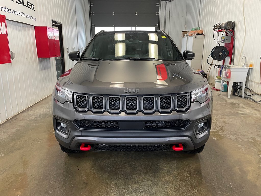 2023  Compass TRAILHAWK in Grand-Sault and Edmunston, New Brunswick - 2 - w1024h768px