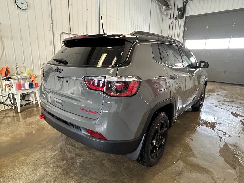 2024  Compass TRAILHAWK in Grand-Sault and Edmunston, New Brunswick - 4 - w1024h768px
