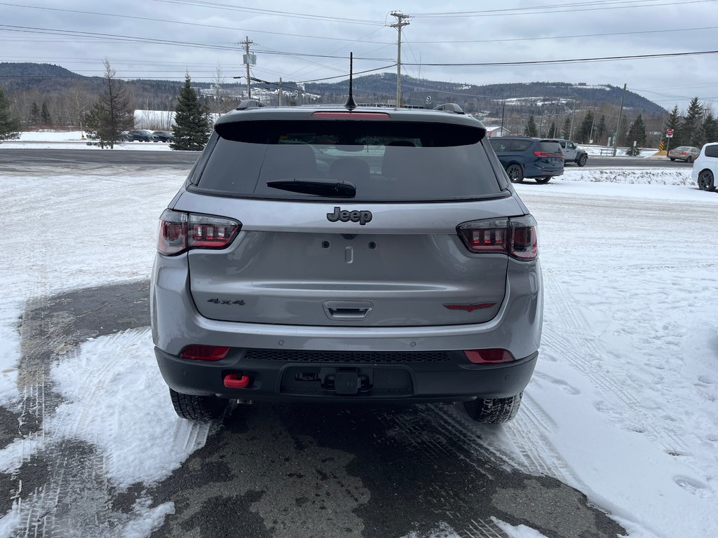 2024  Compass TRAILHAWK in Grand-Sault and Edmunston, New Brunswick - 6 - w1024h768px