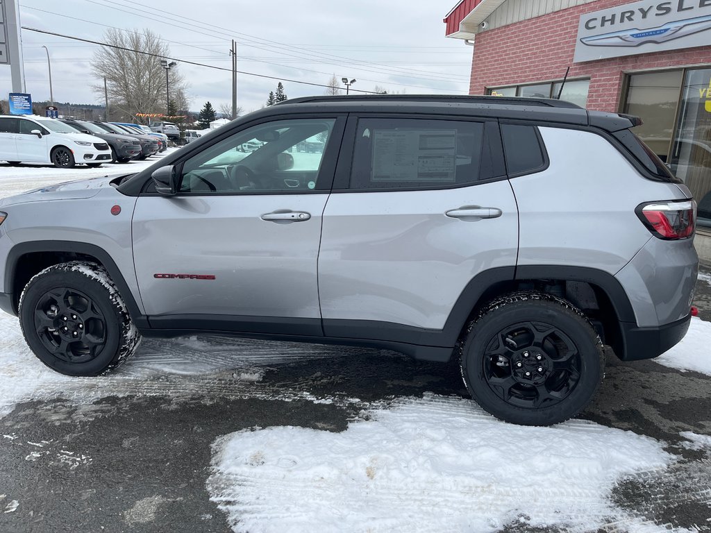 2024  Compass TRAILHAWK in Grand-Sault and Edmunston, New Brunswick - 8 - w1024h768px