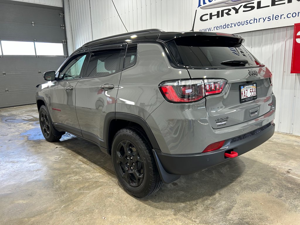 Compass Trailhawk 2024 à Grand-Sault et Edmunston, Nouveau-Brunswick - 6 - w1024h768px