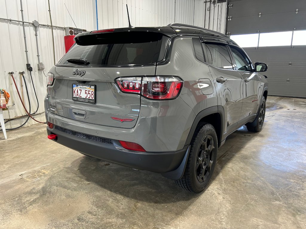 Compass Trailhawk 2024 à Grand-Sault et Edmunston, Nouveau-Brunswick - 4 - w1024h768px