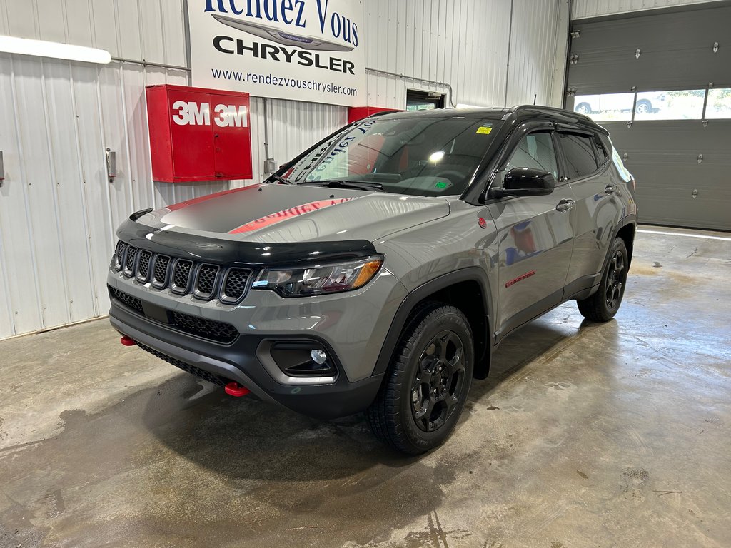 2024  Compass Trailhawk in Grand-Sault and Edmunston, New Brunswick - 1 - w1024h768px