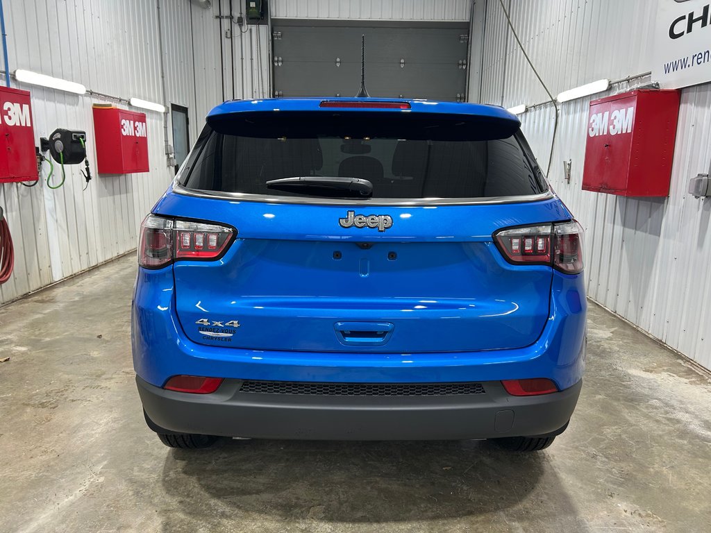 Jeep Compass SPORT 2025 à Grand-Sault et Edmunston, Nouveau-Brunswick - 5 - w1024h768px