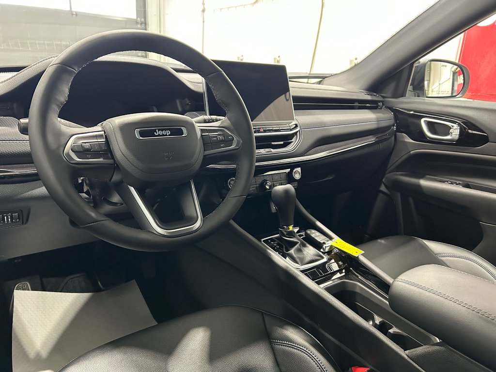 2025 Jeep Compass ALTITUDE in Grand-Sault and Edmunston, New Brunswick - 7 - w1024h768px