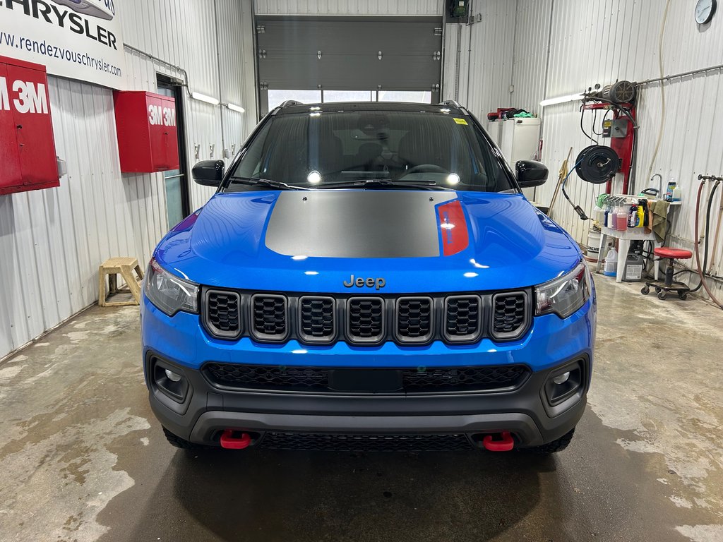 2026 Jeep Compass TRAILHAWK in Grand-Sault and Edmunston, New Brunswick - 2 - w1024h768px