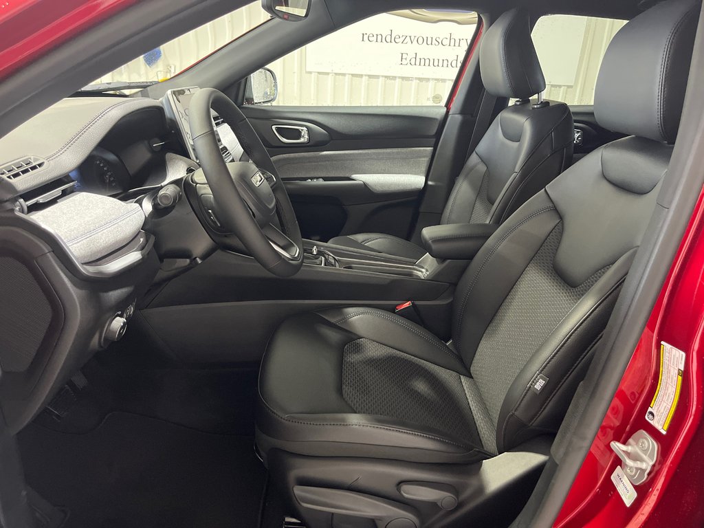 Jeep Compass NORTH 2026 à Grand-Sault et Edmunston, Nouveau-Brunswick - 13 - w1024h768px