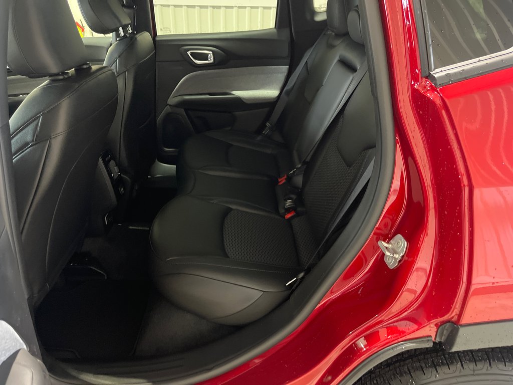 Jeep Compass NORTH 2026 à Grand-Sault et Edmunston, Nouveau-Brunswick - 11 - w1024h768px