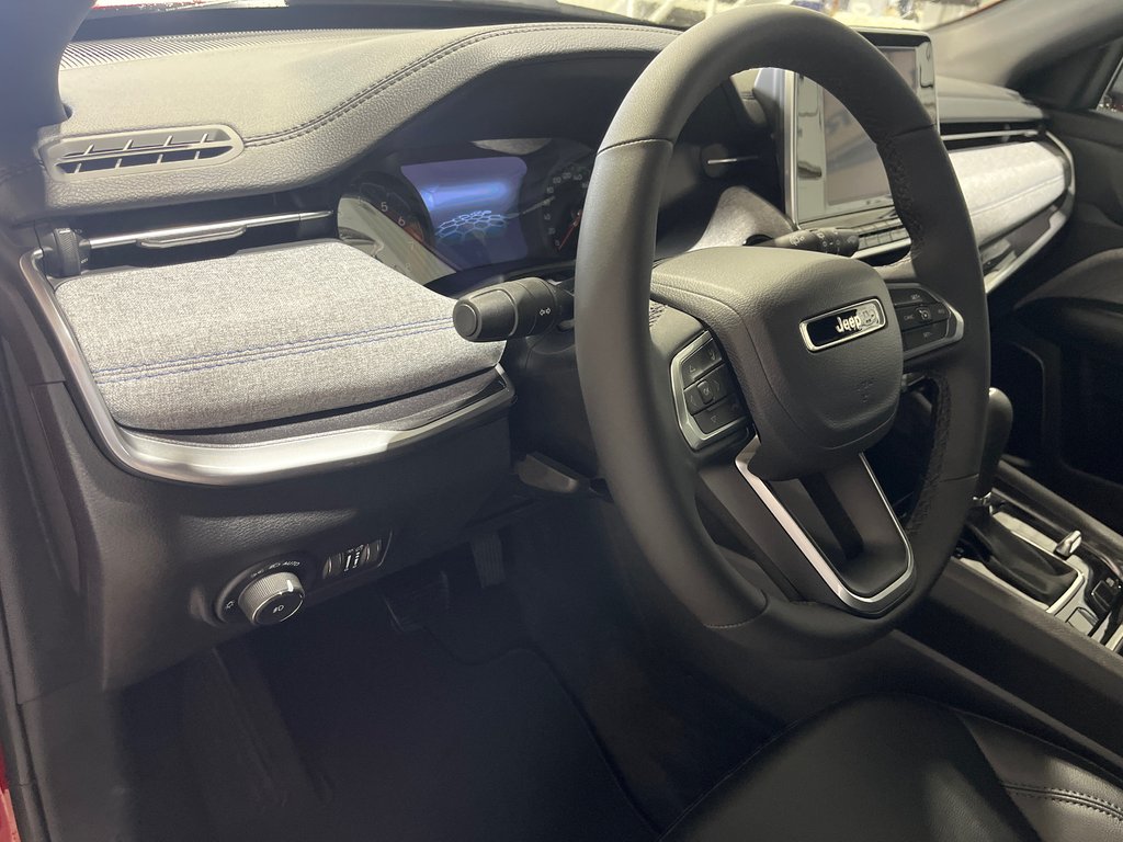 Jeep Compass NORTH 2026 à Grand-Sault et Edmunston, Nouveau-Brunswick - 14 - w1024h768px