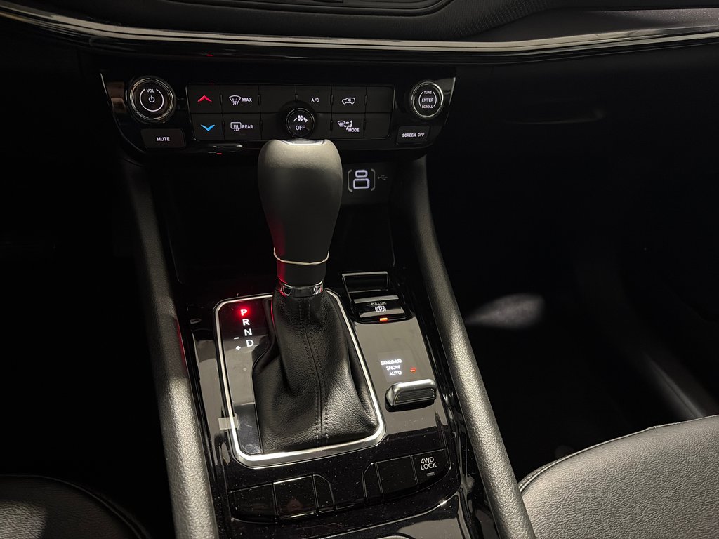 2026 Jeep Compass NORTH in Grand-Sault and Edmunston, New Brunswick - 17 - w1024h768px