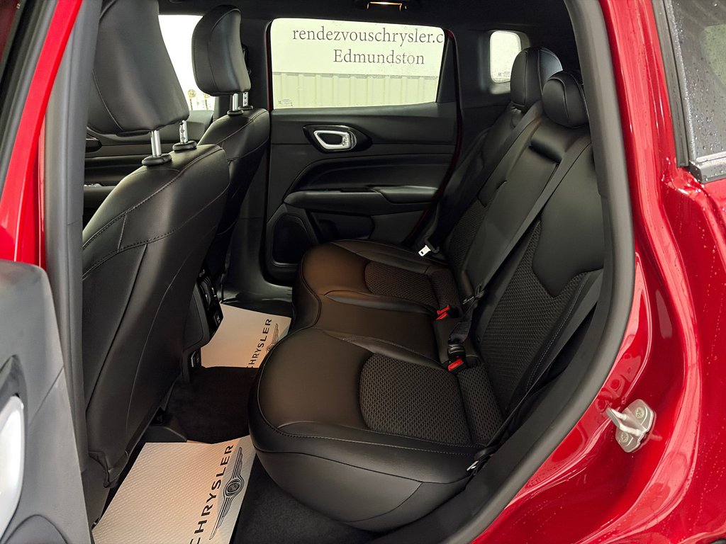 Jeep Compass NORTH 2026 à Grand-Sault et Edmunston, Nouveau-Brunswick - 10 - w1024h768px