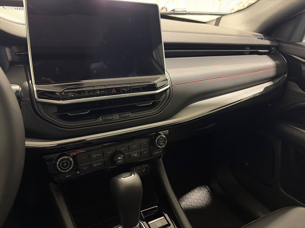 Jeep Compass TRAILHAWK 2026 à Grand-Sault et Edmunston, Nouveau-Brunswick - 16 - w1024h768px