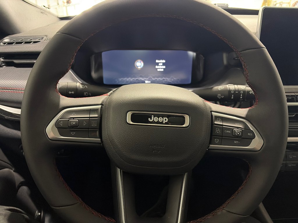 Jeep Compass TRAILHAWK 2026 à Grand-Sault et Edmunston, Nouveau-Brunswick - 15 - w1024h768px