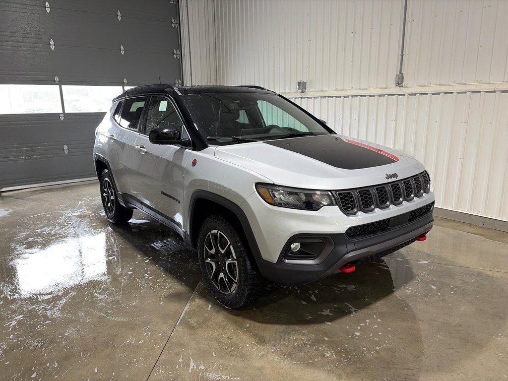 Jeep Compass TRAILHAWK 2026 à Grand-Sault et Edmunston, Nouveau-Brunswick - 3 - w1024h768px