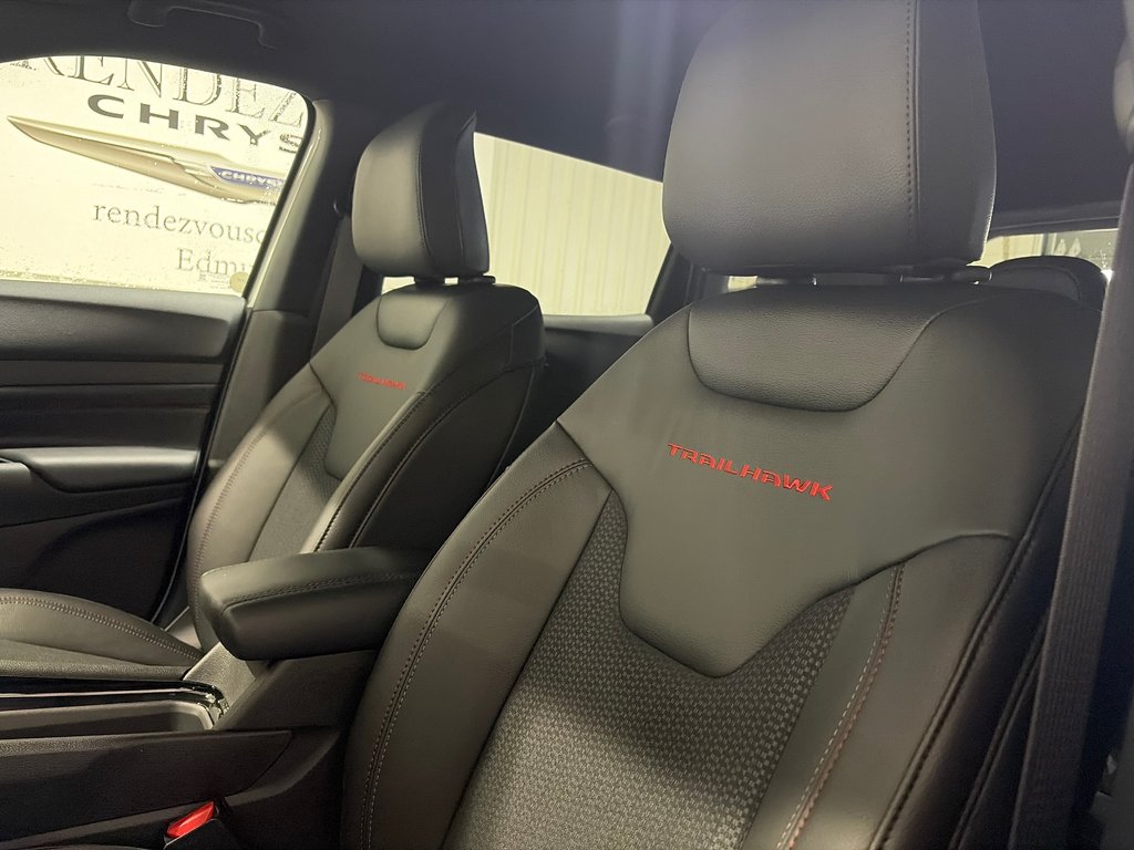 Jeep Compass TRAILHAWK 2026 à Grand-Sault et Edmunston, Nouveau-Brunswick - 13 - w1024h768px