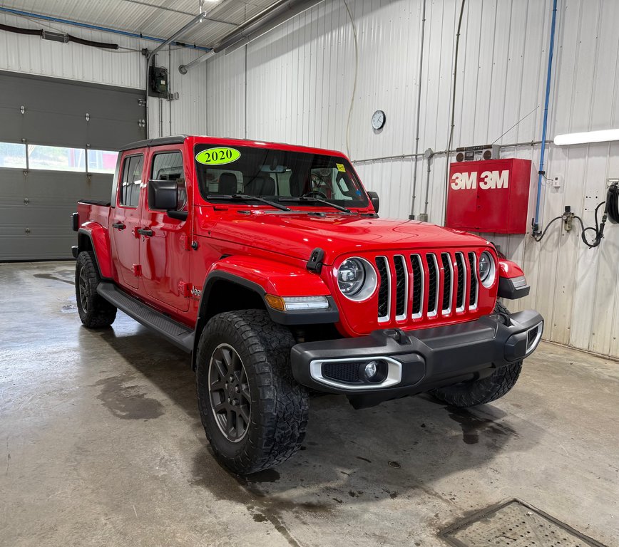 2020 Jeep GLADIATOR Overland in Grand-Sault and Edmunston, New Brunswick - 3 - w1024h768px