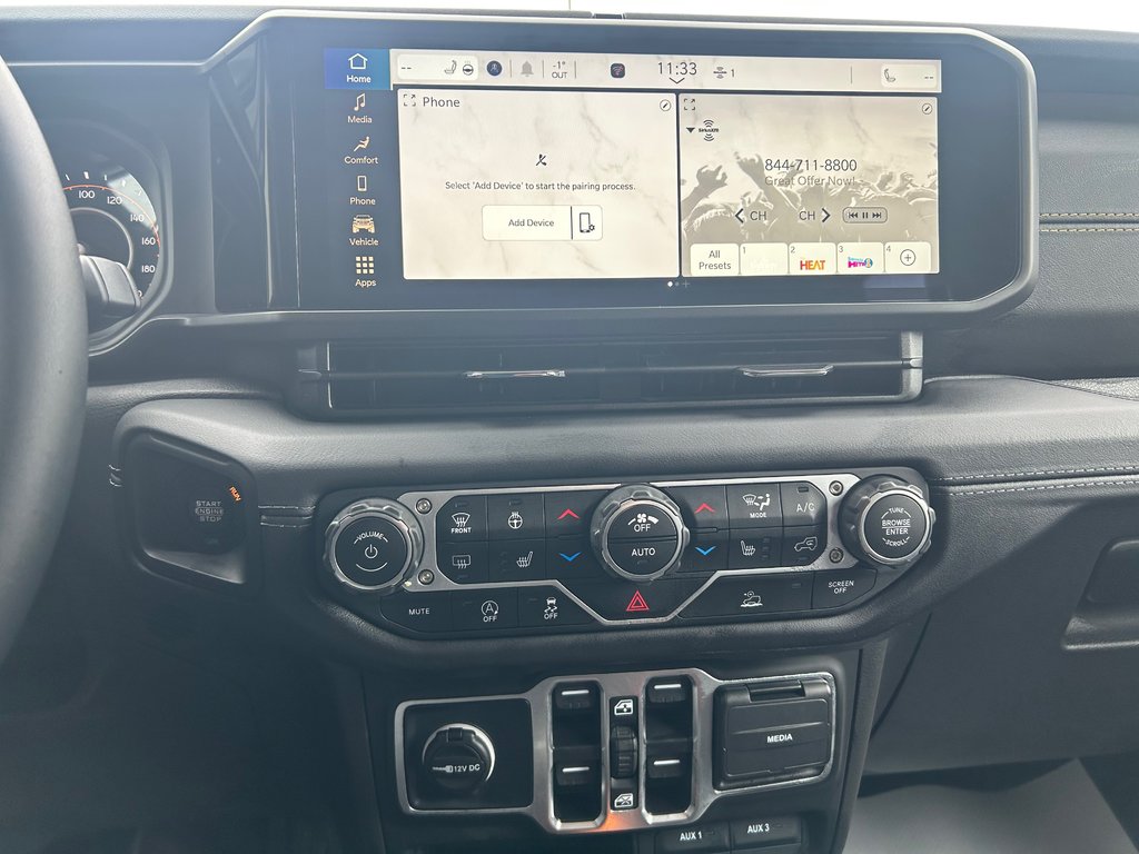 2025 Jeep Gladiator SPORT S in Grand-Sault and Edmunston, New Brunswick - 10 - w1024h768px