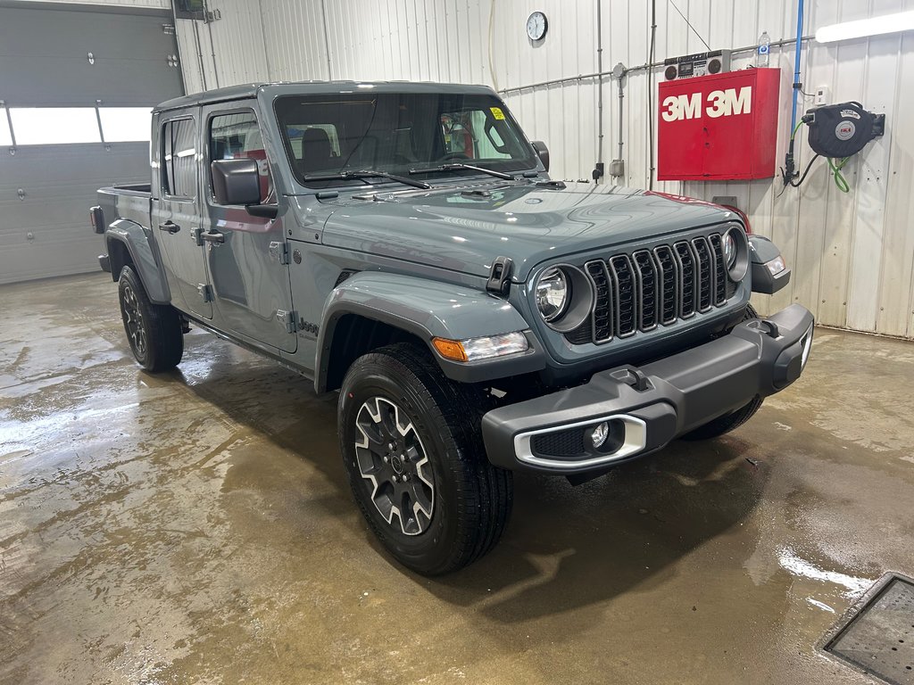 2025 Jeep Gladiator SPORT S in Grand-Sault and Edmunston, New Brunswick - 3 - w1024h768px