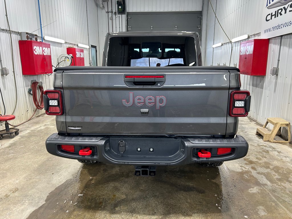 2026 Jeep Gladiator RUBICON in Grand-Sault and Edmunston, New Brunswick - 5 - w1024h768px