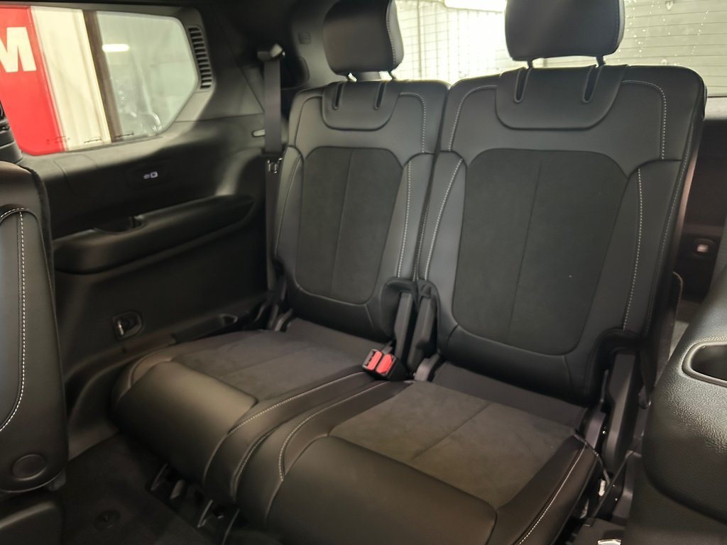 2025 Jeep Grand Cherokee L ALTITUDE in Grand-Sault and Edmunston, New Brunswick - 9 - w1024h768px