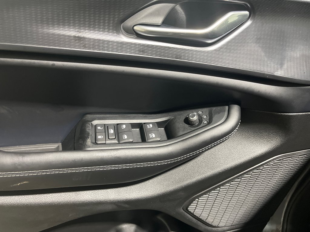 Jeep Grand Cherokee L ALTITUDE 2025 à Grand-Sault et Edmunston, Nouveau-Brunswick - 14 - w1024h768px