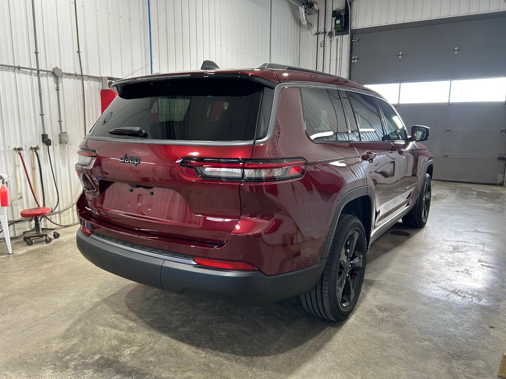 Jeep Grand Cherokee L ALTITUDE 2026 à Grand-Sault et Edmunston, Nouveau-Brunswick - 4 - w1024h768px