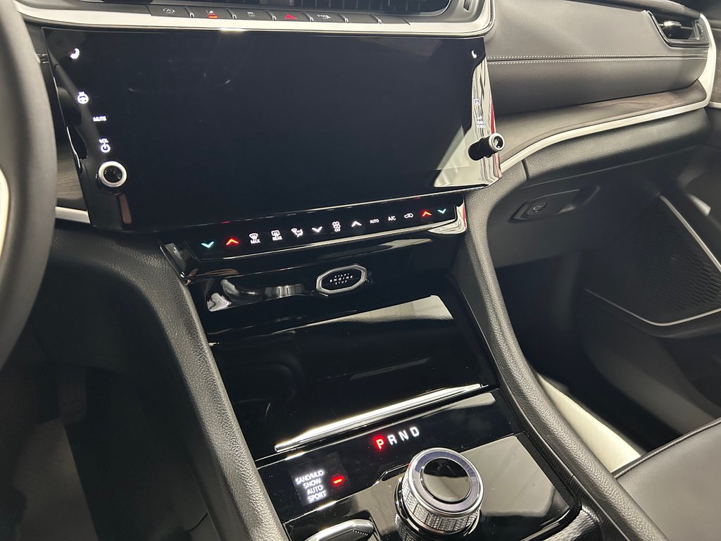 2026 Jeep Grand Cherokee L LIMITED in Grand-Sault and Edmunston, New Brunswick - 11 - w1024h768px