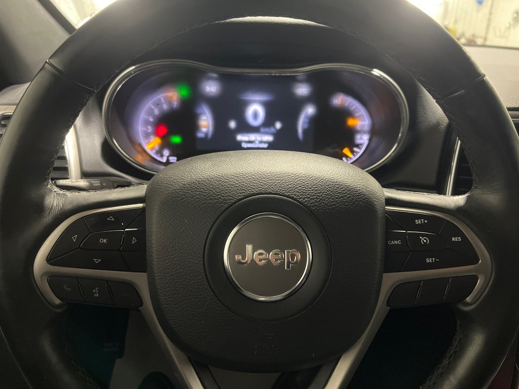 2019 Jeep GRAND CHEROKEE LAREDO/ALT Altitude in Grand-Sault and Edmunston, New Brunswick - 16 - w1024h768px