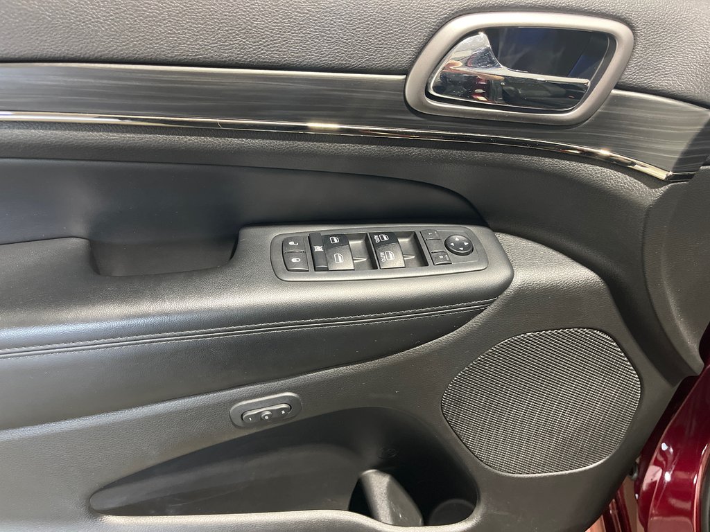 2019 Jeep GRAND CHEROKEE LIMITED LIMITED X in Grand-Sault and Edmunston, New Brunswick - 11 - w1024h768px