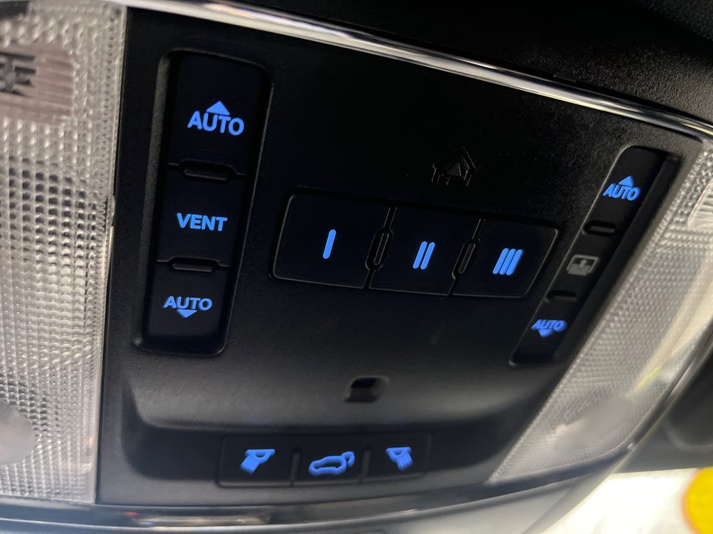 2017 Jeep GRAND CHEROKEE Limited in Grand-Sault and Edmunston, New Brunswick - 20 - w1024h768px