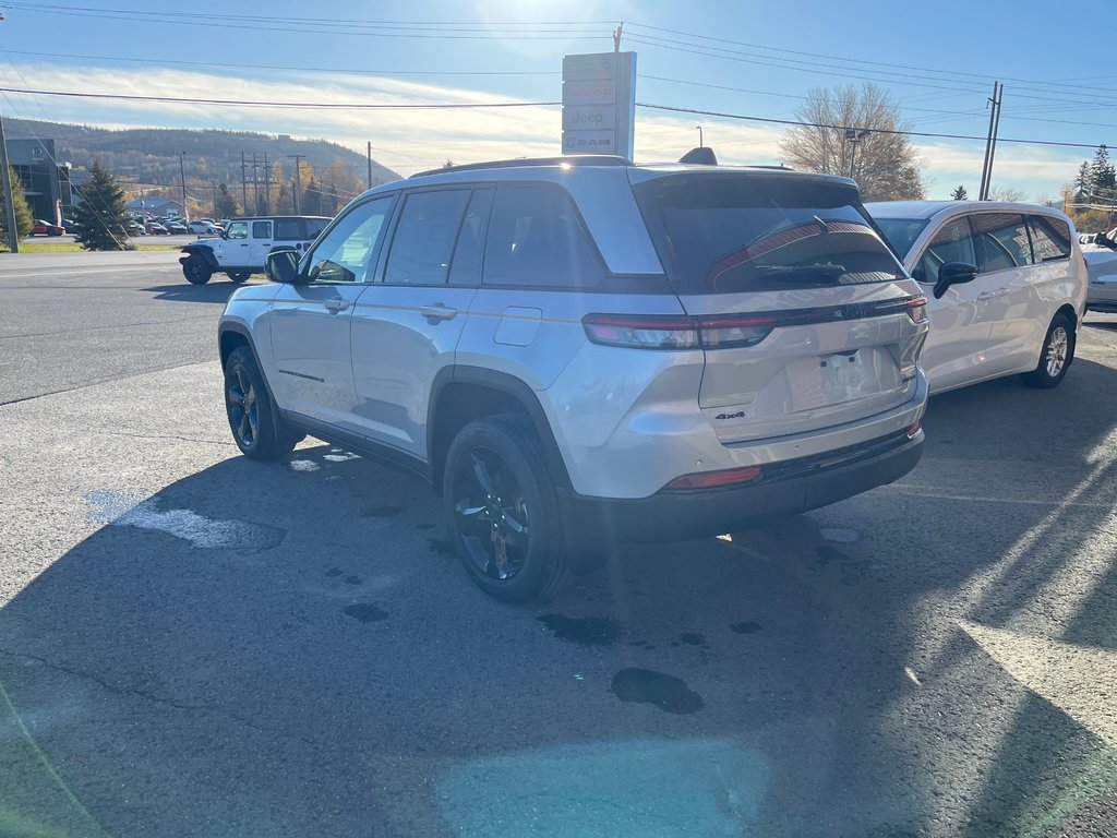 2025  Grand Cherokee LIMITED in Grand-Sault and Edmunston, New Brunswick - 5 - w1024h768px