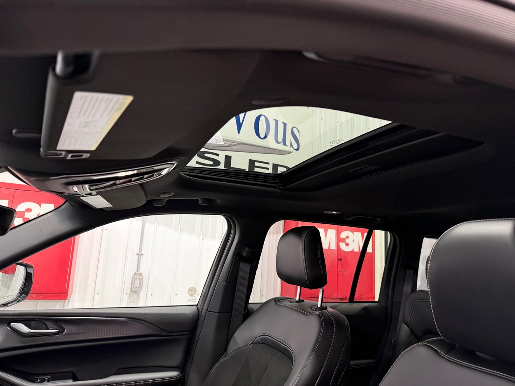 2025 Jeep Grand Cherokee LAREDO ALTITUDE in Grand-Sault and Edmunston, New Brunswick - 9 - w1024h768px