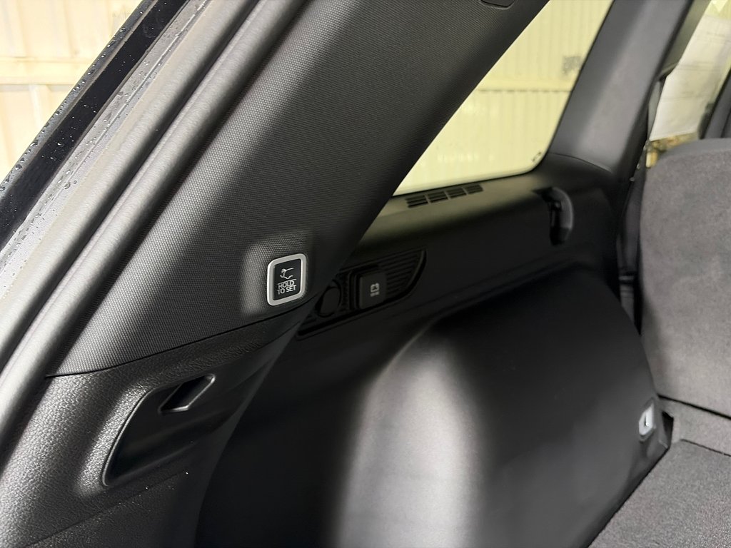 Jeep Grand Cherokee LAREDO X 2026 à Grand-Sault et Edmunston, Nouveau-Brunswick - 9 - w1024h768px