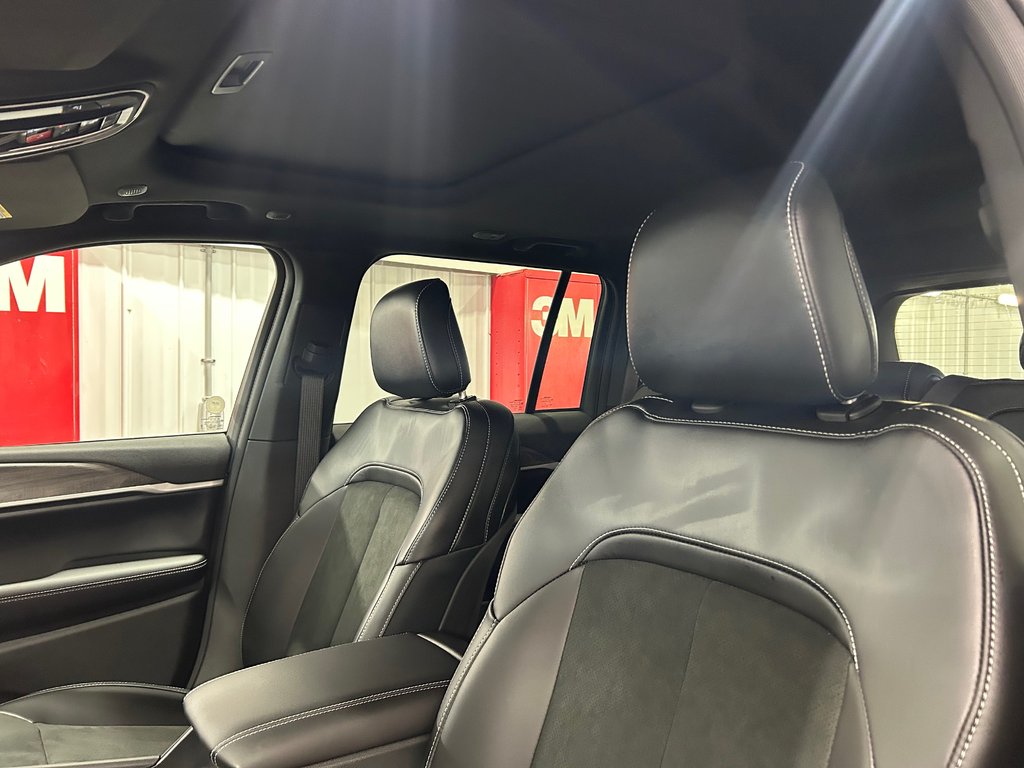 Jeep Grand Cherokee ALTITUDE 2026 à Grand-Sault et Edmunston, Nouveau-Brunswick - 9 - w1024h768px