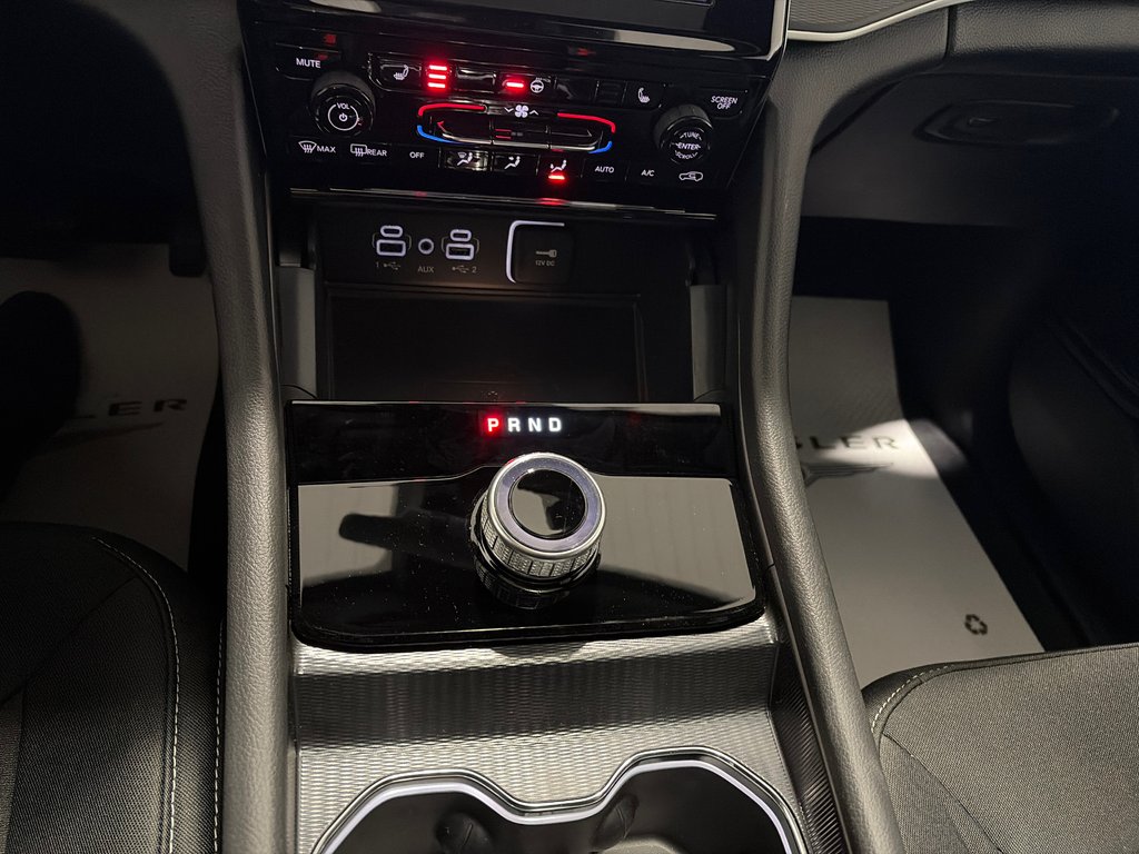 2026 Jeep Grand Cherokee LAREDO X in Grand-Sault and Edmunston, New Brunswick - 19 - w1024h768px
