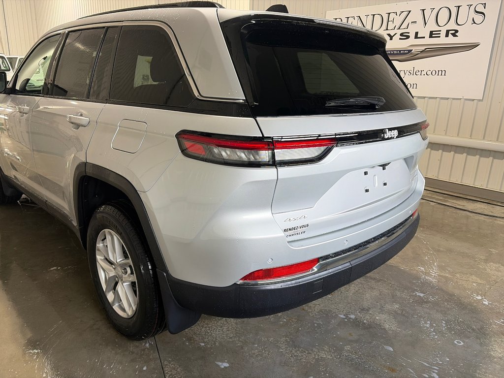 2026 Jeep Grand Cherokee LAREDO X in Grand-Sault and Edmunston, New Brunswick - 6 - w1024h768px