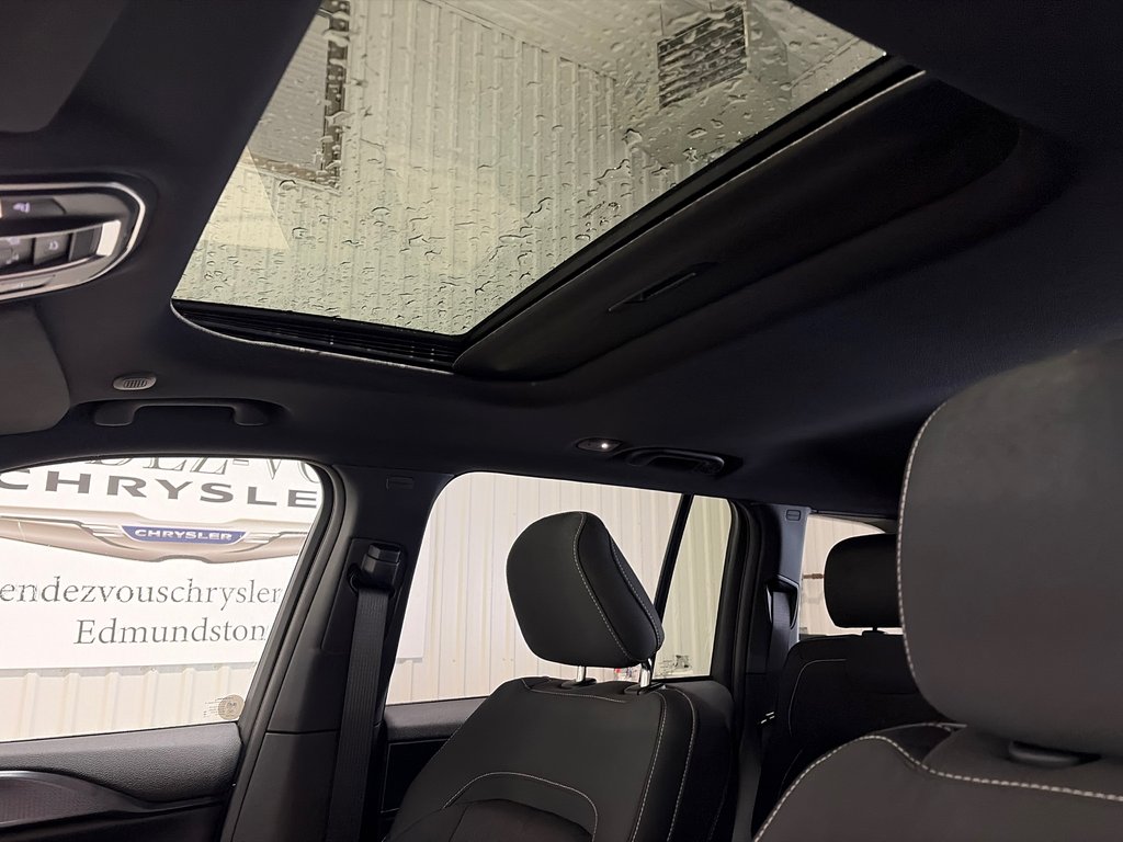 2026 Jeep Grand Cherokee LAREDO X in Grand-Sault and Edmunston, New Brunswick - 15 - w1024h768px