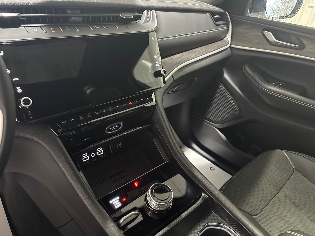 2026 Jeep Grand Cherokee ALTITUDE in Grand-Sault and Edmunston, New Brunswick - 13 - w1024h768px