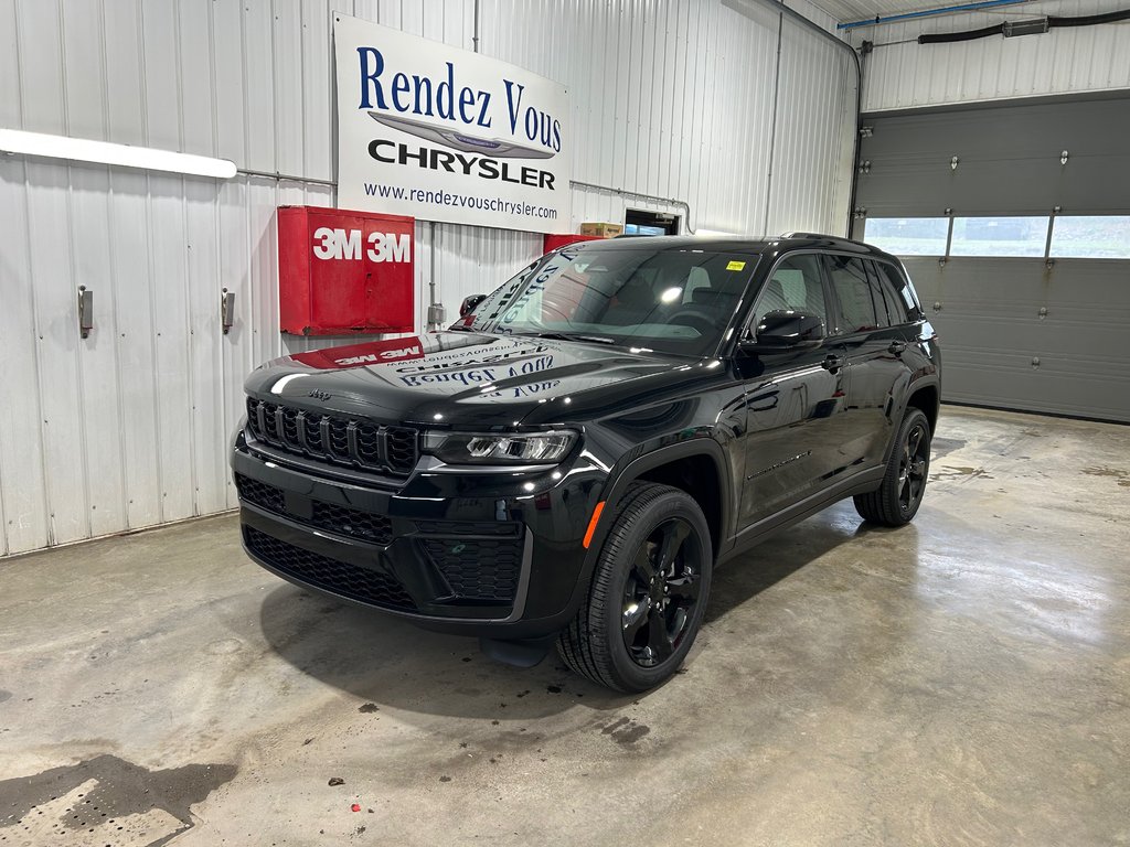 2026 Jeep Grand Cherokee ALTITUDE in Grand-Sault and Edmunston, New Brunswick - 1 - w1024h768px