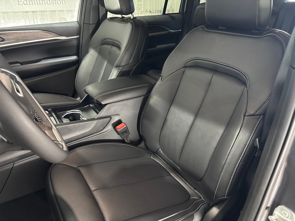2026 Jeep Grand Cherokee LIMITED in Grand-Sault and Edmunston, New Brunswick - 9 - w1024h768px