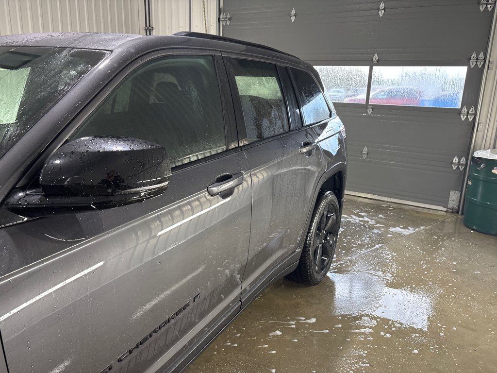 2026 Jeep Grand Cherokee LIMITED in Grand-Sault and Edmunston, New Brunswick - 7 - w1024h768px