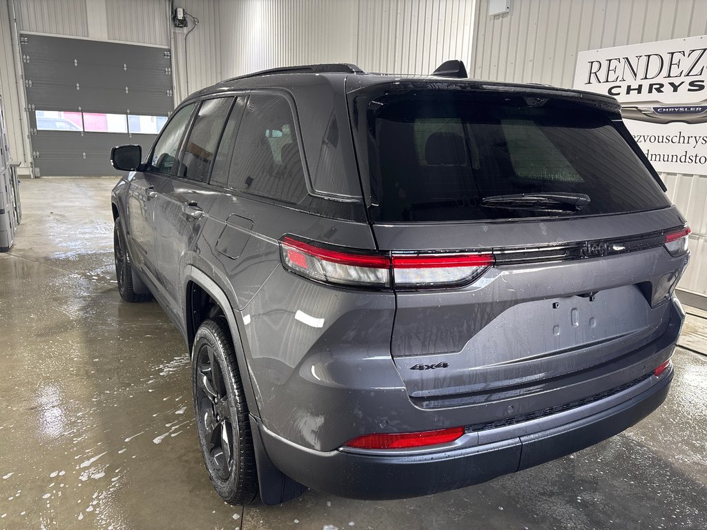 2026 Jeep Grand Cherokee LIMITED in Grand-Sault and Edmunston, New Brunswick - 6 - w1024h768px