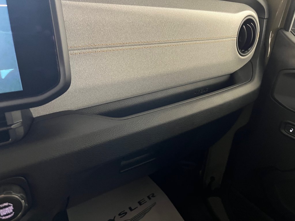 2025 Jeep Wrangler 4-Door WILLYS in Grand-Sault and Edmunston, New Brunswick - 16 - w1024h768px