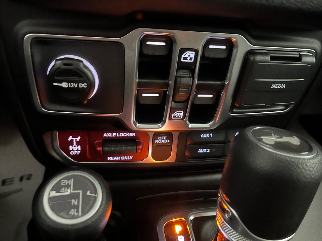 2025 Jeep Wrangler 4-Door WILLYS in Grand-Sault and Edmunston, New Brunswick - 17 - w1024h768px