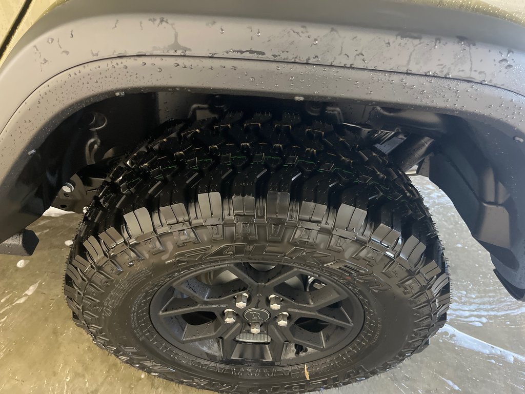2026 Jeep Wrangler 4-Door WILLYS in Grand-Sault and Edmunston, New Brunswick - 8 - w1024h768px