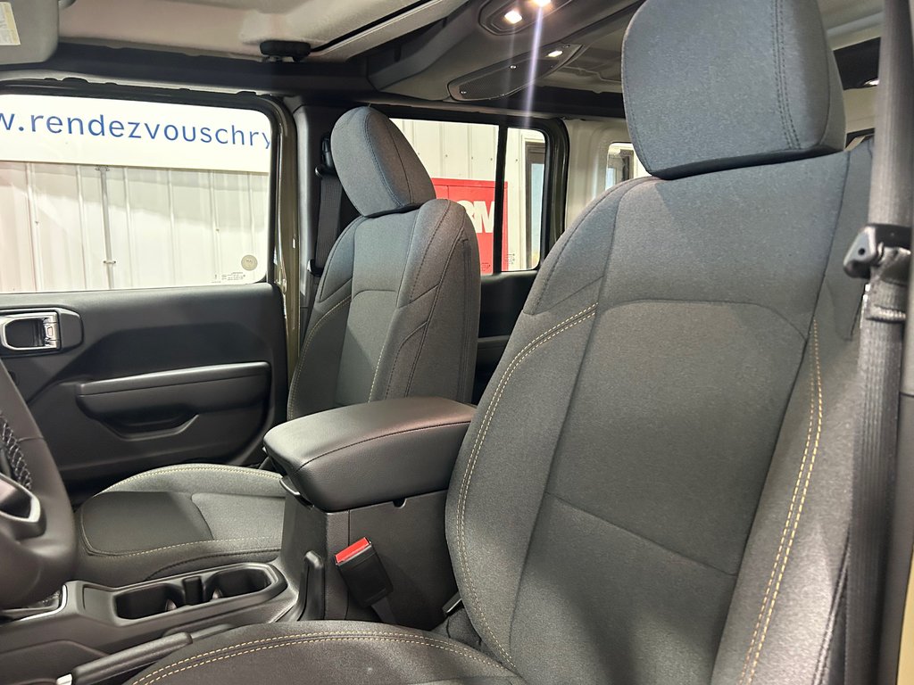 Jeep Wrangler 4-Door WILLYS 2026 à Grand-Sault et Edmunston, Nouveau-Brunswick - 9 - w1024h768px