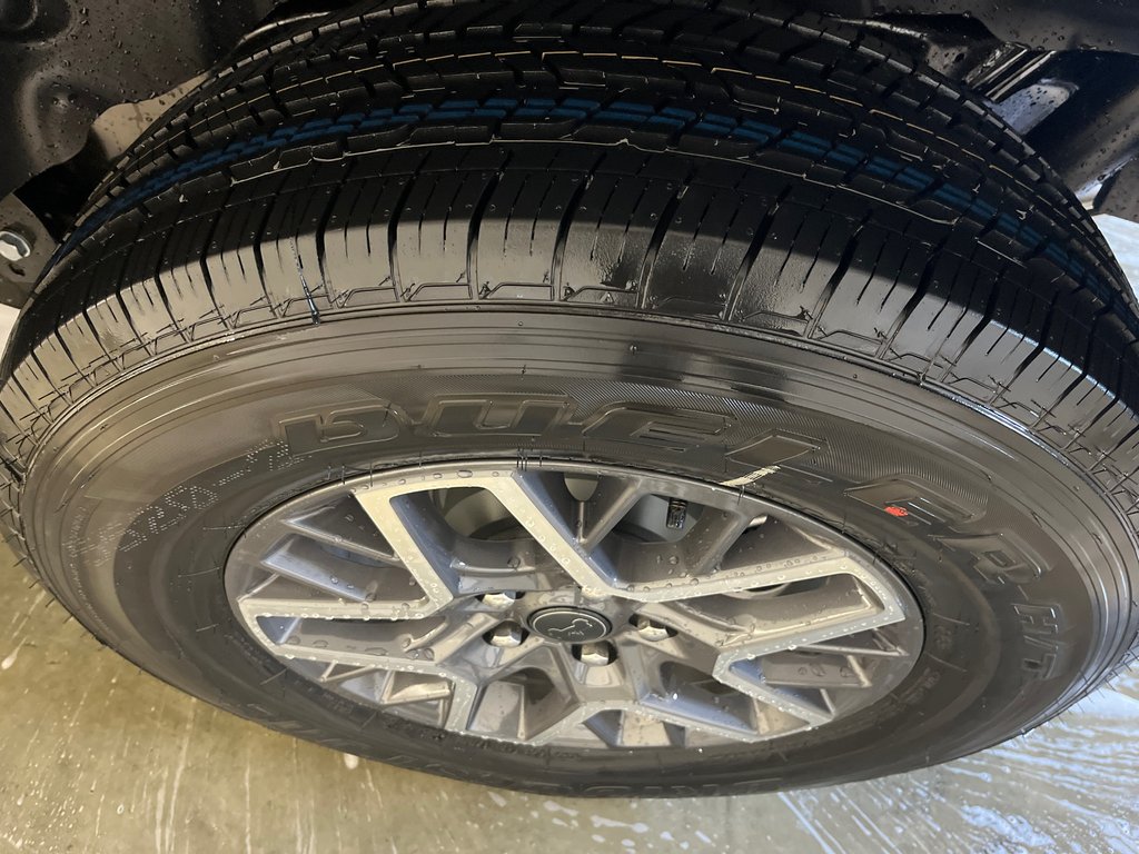 2026 Jeep Wrangler 4-Door SAHARA in Grand-Sault and Edmunston, New Brunswick - 7 - w1024h768px