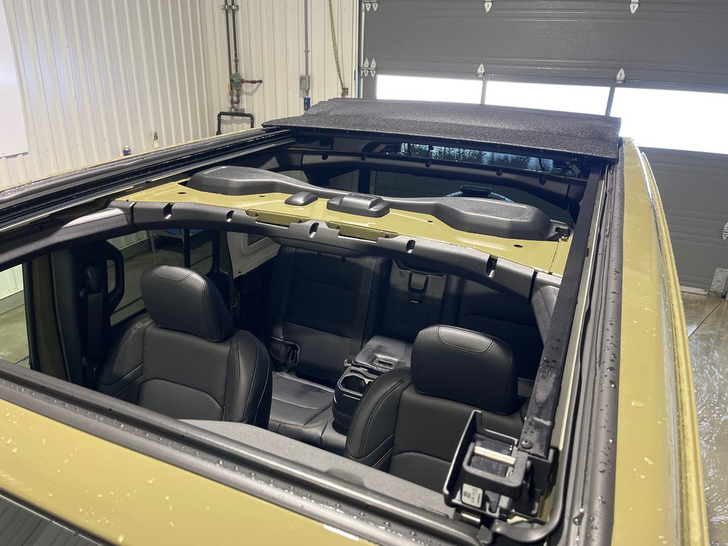 2026 Jeep Wrangler 4-Door SAHARA in Grand-Sault and Edmunston, New Brunswick - 13 - w1024h768px